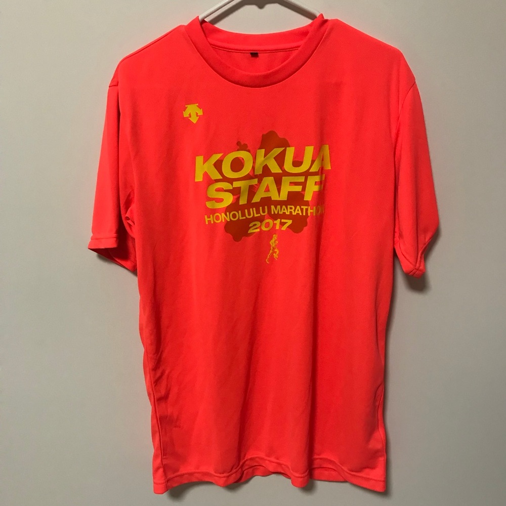 2017 Honolulu Marathon Kokua Staff Shirt - L NWOT